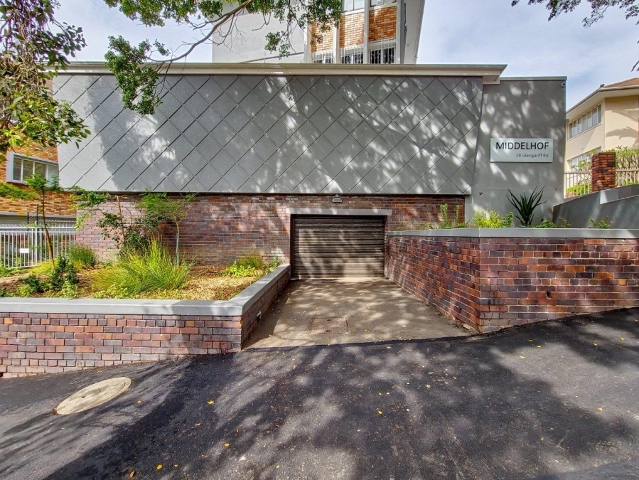 To Let 3 Bedroom Property for Rent in Three Anchor Bay Western Cape